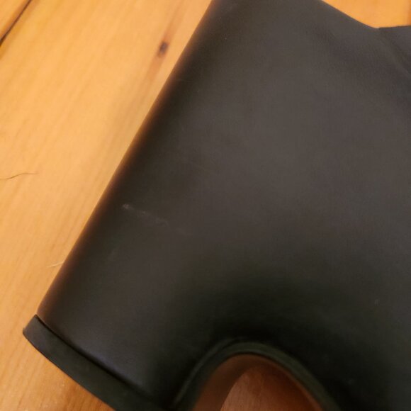 Gucci Platform Sandals - Picture 9 of 12